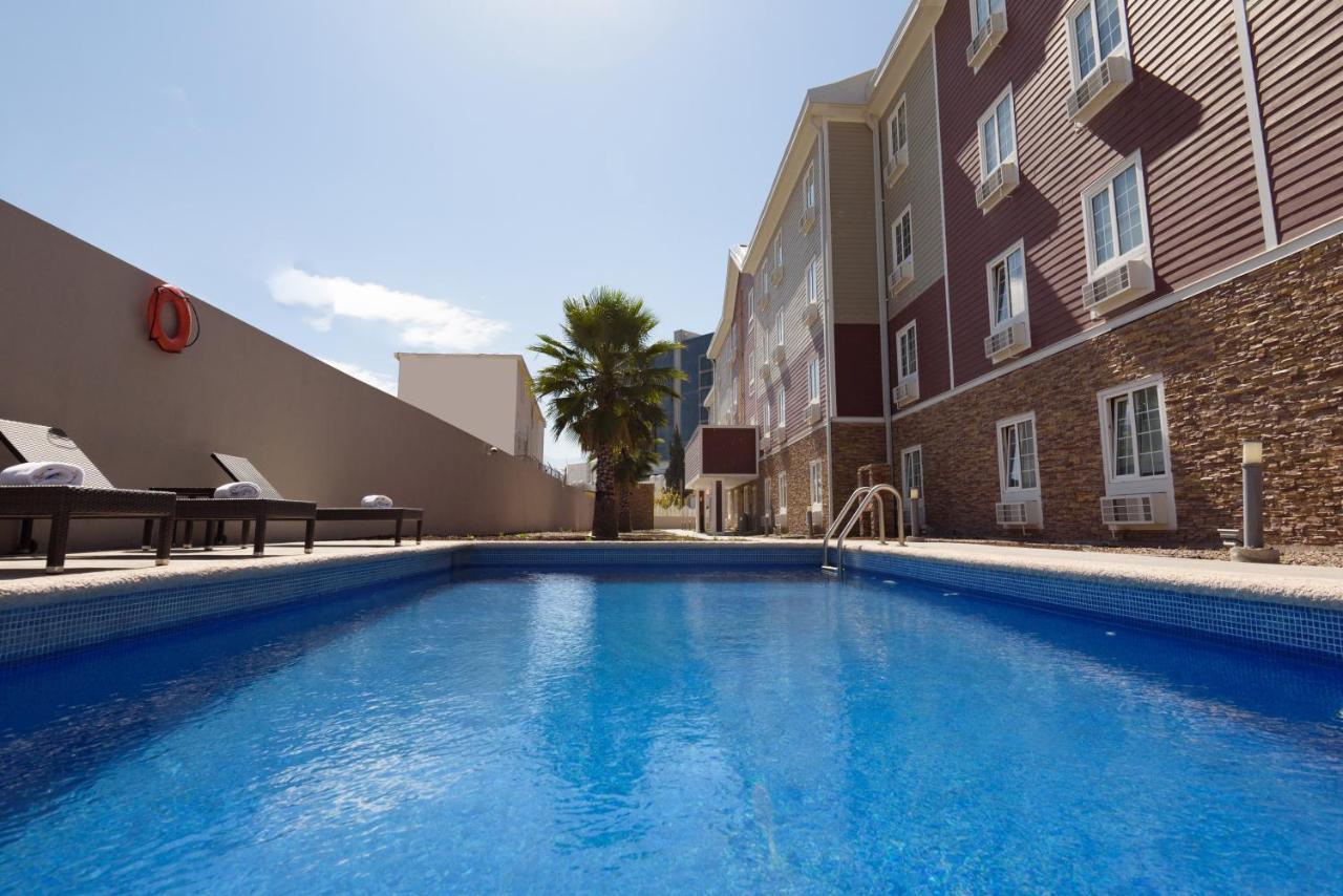 Extended Suites Saltillo Galerias Exterior foto