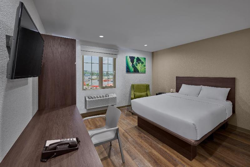 Extended Suites Saltillo Galerias Zimmer foto